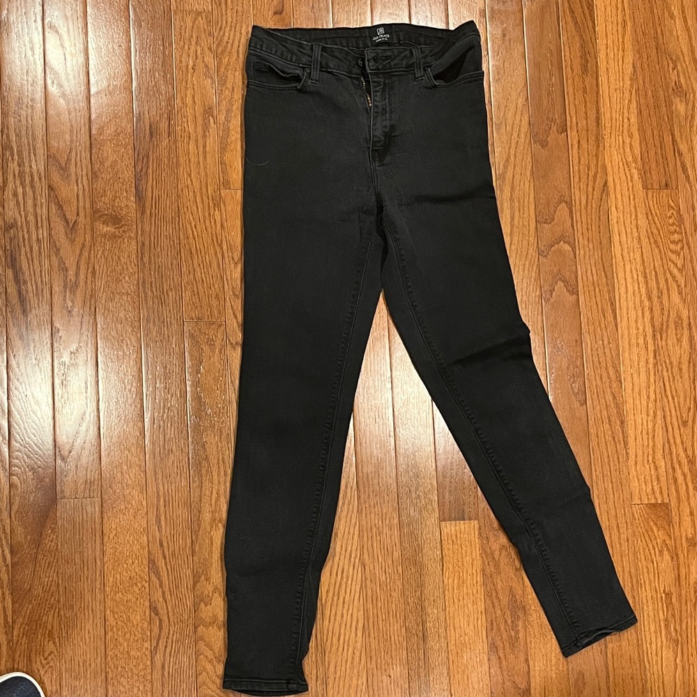 Just Black Women's Skinny Jeans in Classic Black